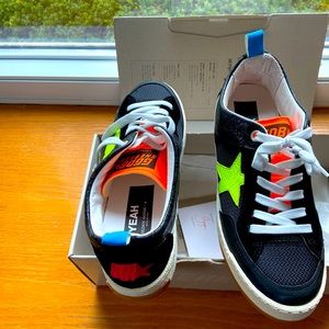 NEW - golden goose black sneakers